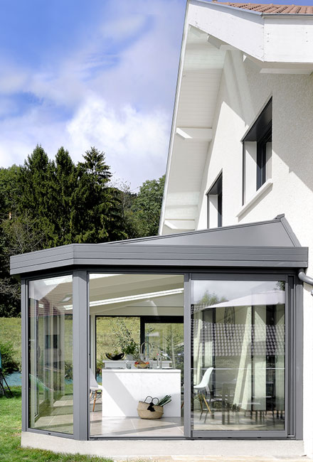 veranda isolée du sol terrasse