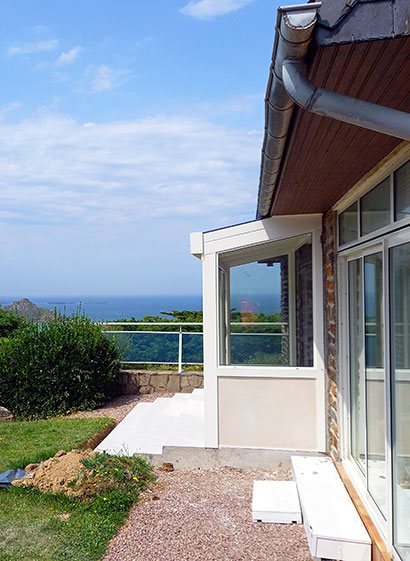 sas d'entrée blanc